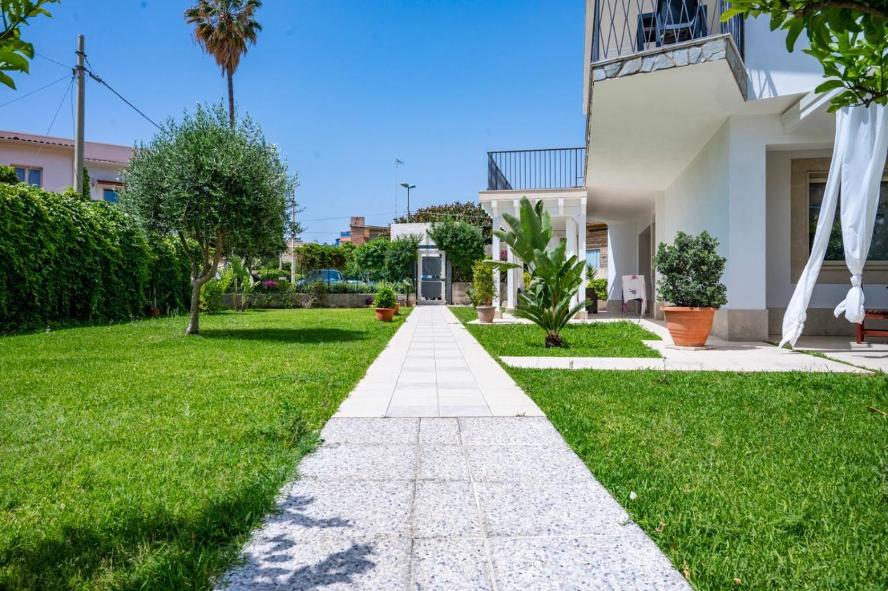 Villa Venera Fontane Bianche Exterior photo